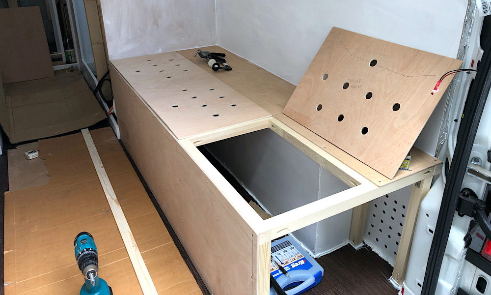 Whyte Camper Van Bed